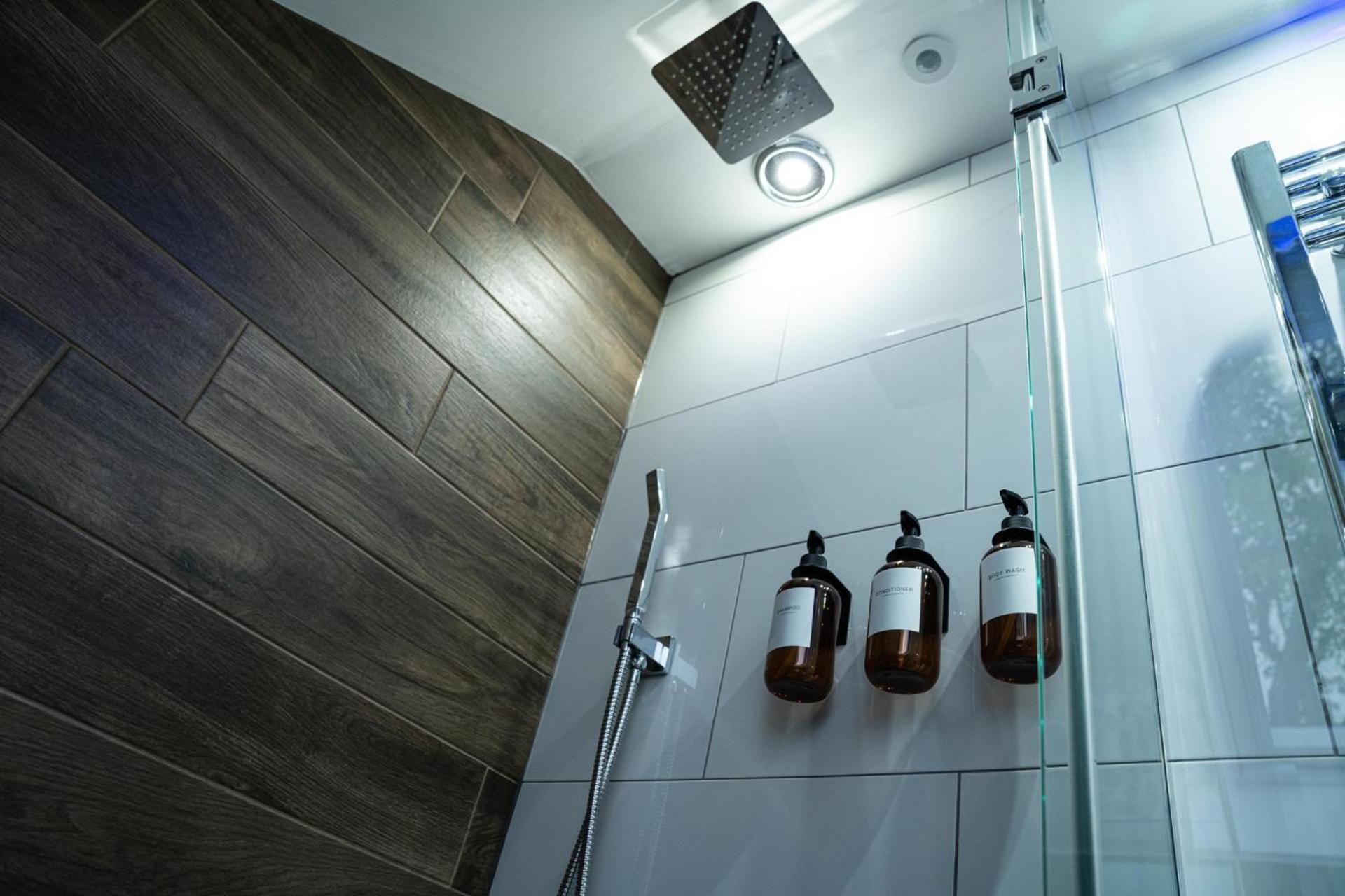 Chestnut Retreat A Stunning Annex Apartment Ossett エクステリア 写真