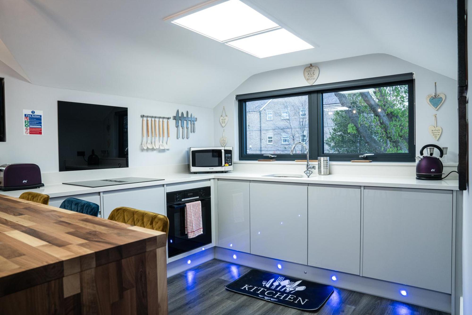 Chestnut Retreat A Stunning Annex Apartment Ossett エクステリア 写真