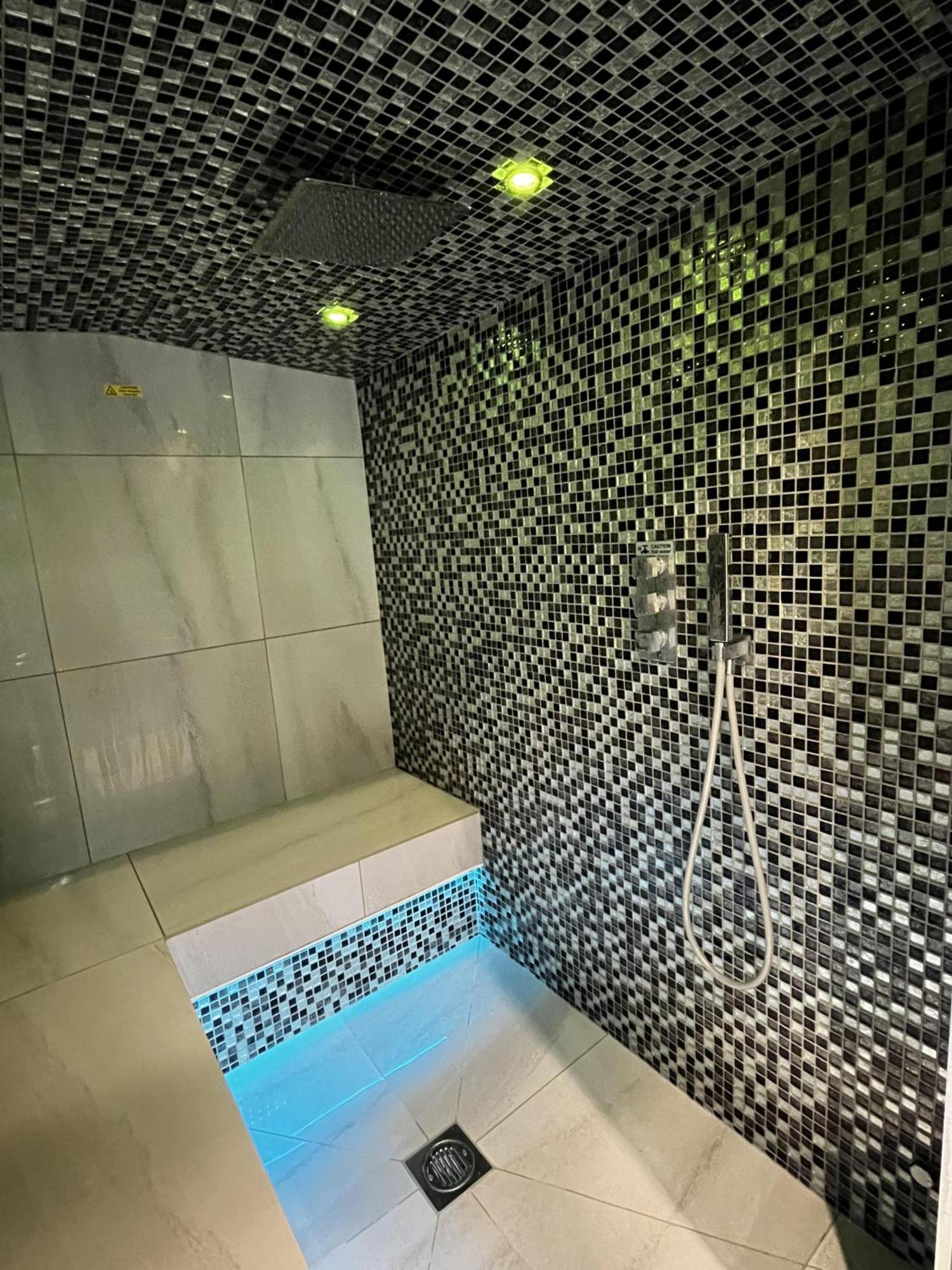 Chestnut Retreat A Stunning Annex Apartment Ossett エクステリア 写真